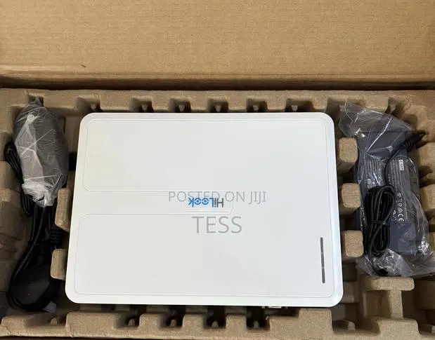 Hilook/Hikvision 8ch NVR Poe /8mp 108h-D/8p · Photo 1