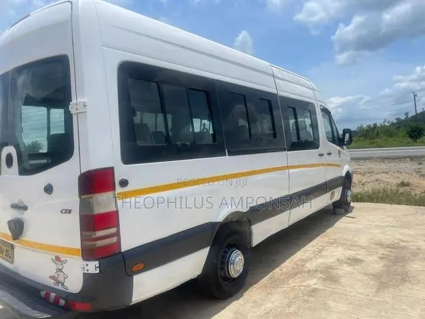 Mercedes-Benz Sprinter 2009 White · Photo 2