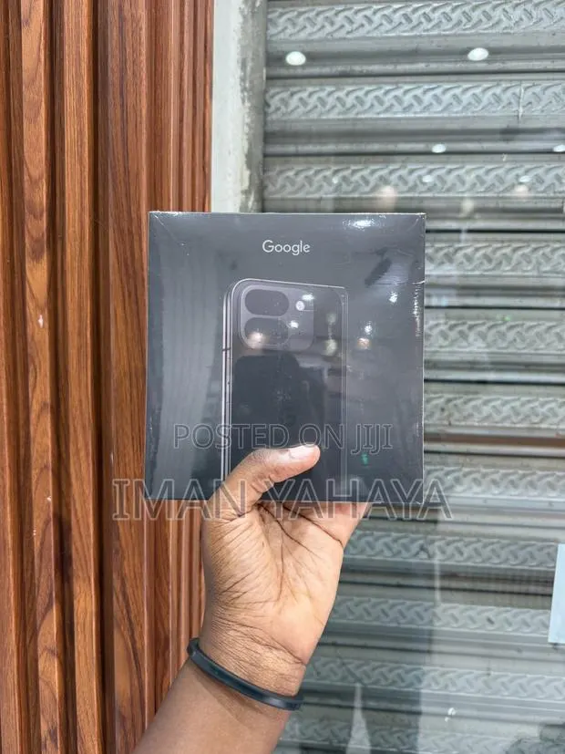 New Google Pixel 9 Pro Fold 256 GB Black · Photo 1