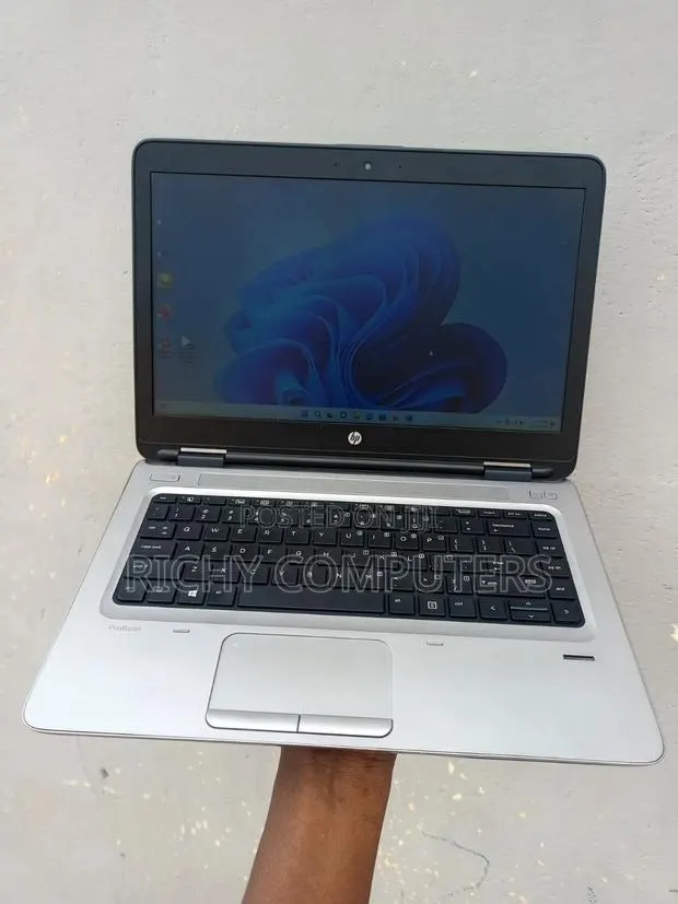 Laptop HP Pavilion 14t 8GB AMD A8 HDD 500GB · Photo 1
