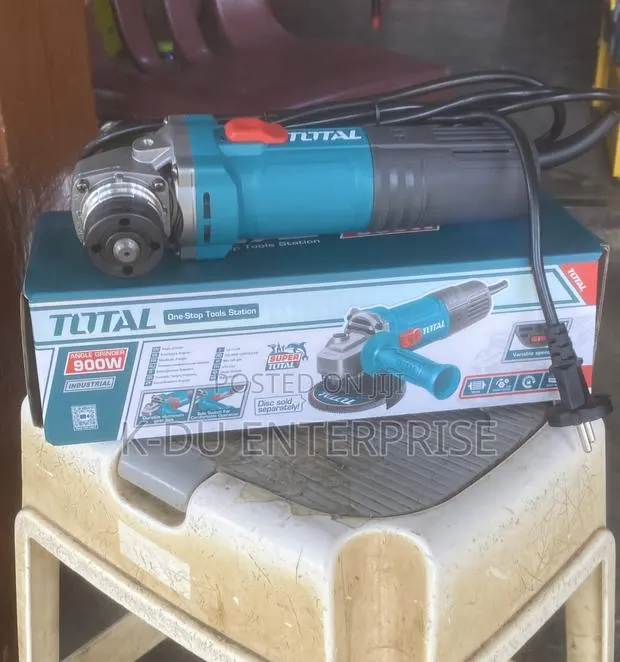 Total Angle Grinder 900W · Photo 1