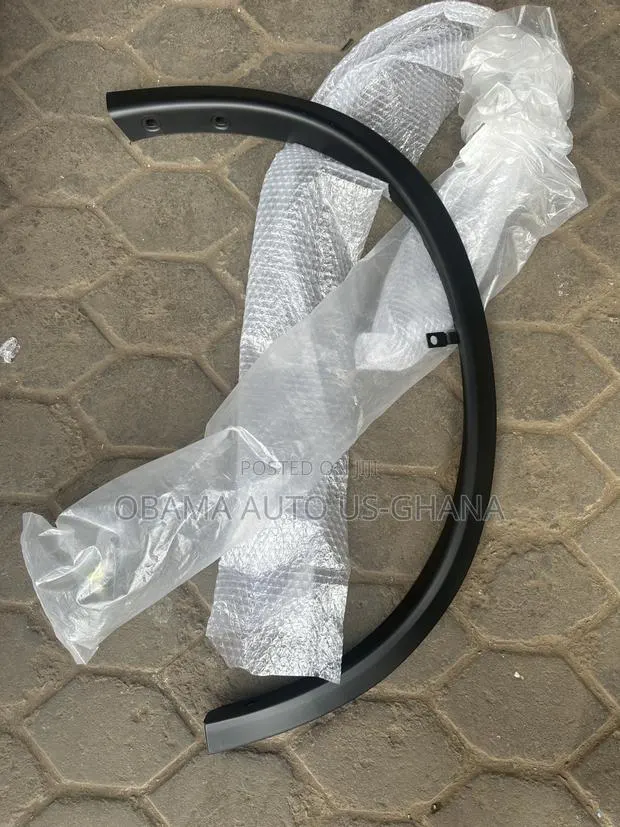Nissan Xtrail Fender Moulding Flare 2014 2015 2016 2017 2018 2019 2020 · Photo 1