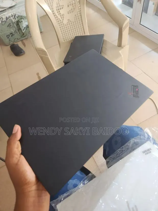 Laptop Lenovo ThinkPad X1 Carbon 8GB Intel Core i5 SSD 256GB · Photo 1