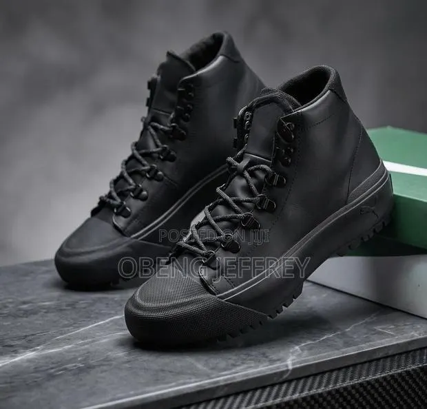 Original Lacoste Grip Shot High All Black · Photo 1