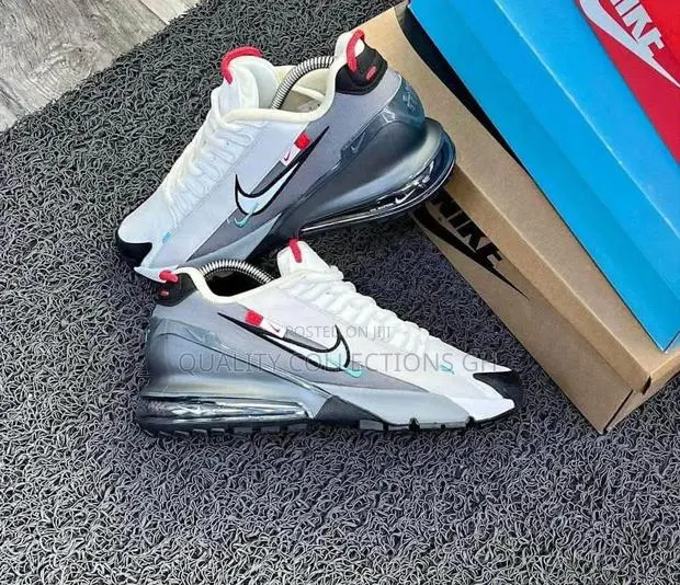 Nike Airmax Pulse Roam · Photo 1