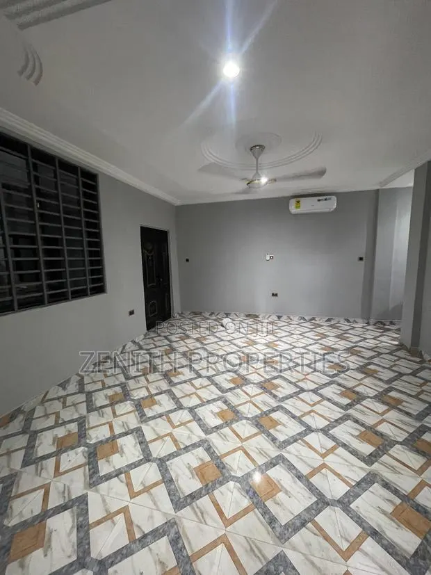 2bdrm Apartment in Zenith Realty, Old Barrier for rent · Photo 1
