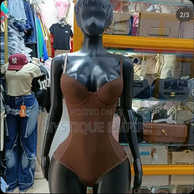 Ladies Bodysuit · Photo 1