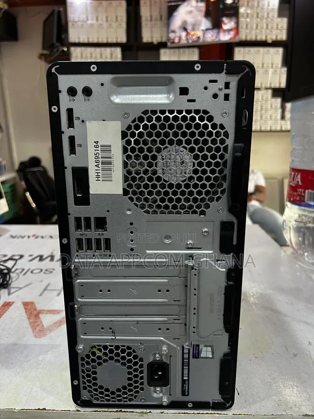 Desktop Computer HP ProDesk 600 G4 8GB Intel Core i5 SSD 256GB · Photo 1