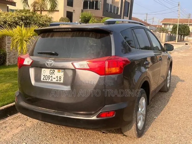 Toyota RAV4 2013 Gray · Photo 1