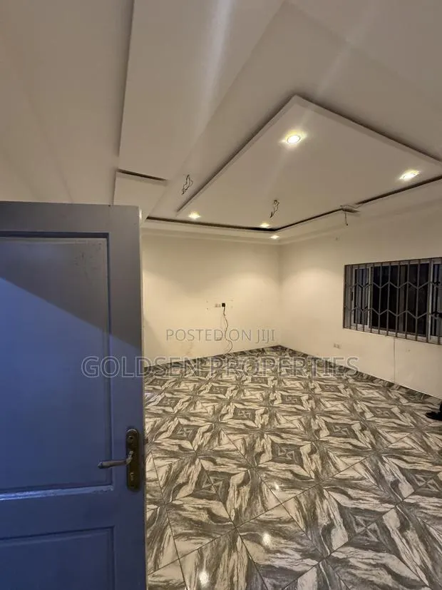 2bdrm Apartment in Sowutwuom for rent · Photo 1