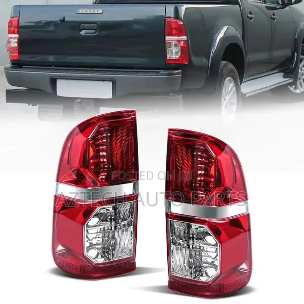 Toyota Hilux 2006-2013 Taillight / Tail Light · Photo 1