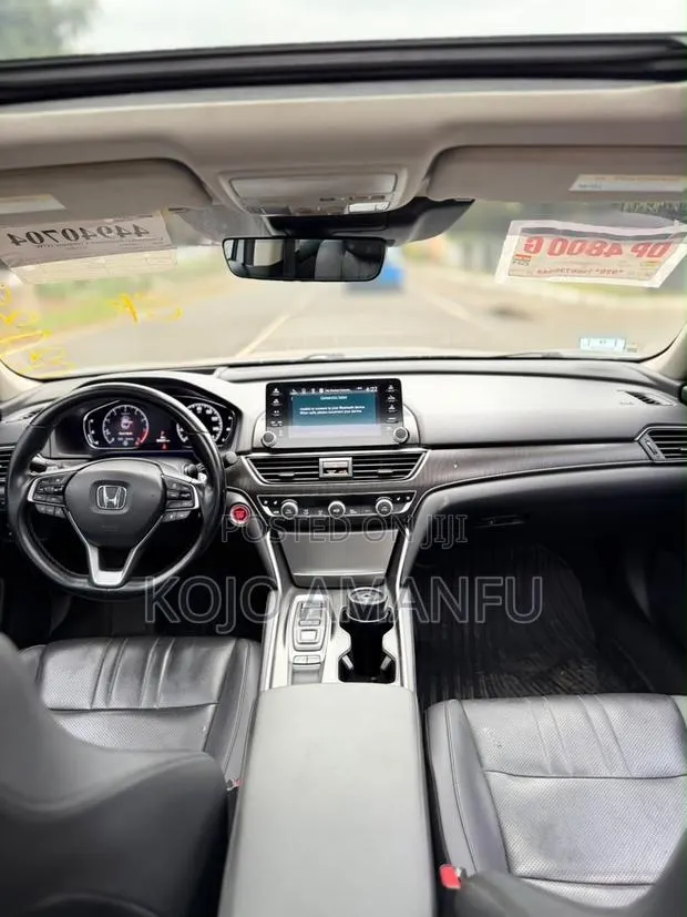 Honda Accord Touring 2.0T 2020 Silver · Photo 1