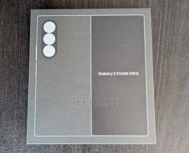 New Samsung Galaxy Z Fold8 Ultra 256 GB Black · Photo 1