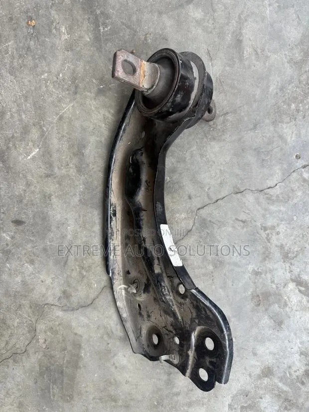 2019 Honda Accord Rear Left Trailing Control Arm · Photo 1