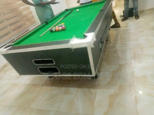 Póol Table · Photo 1