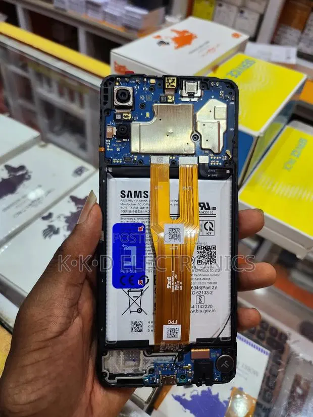 Galaxy A06 Screen Replacement · Photo 1