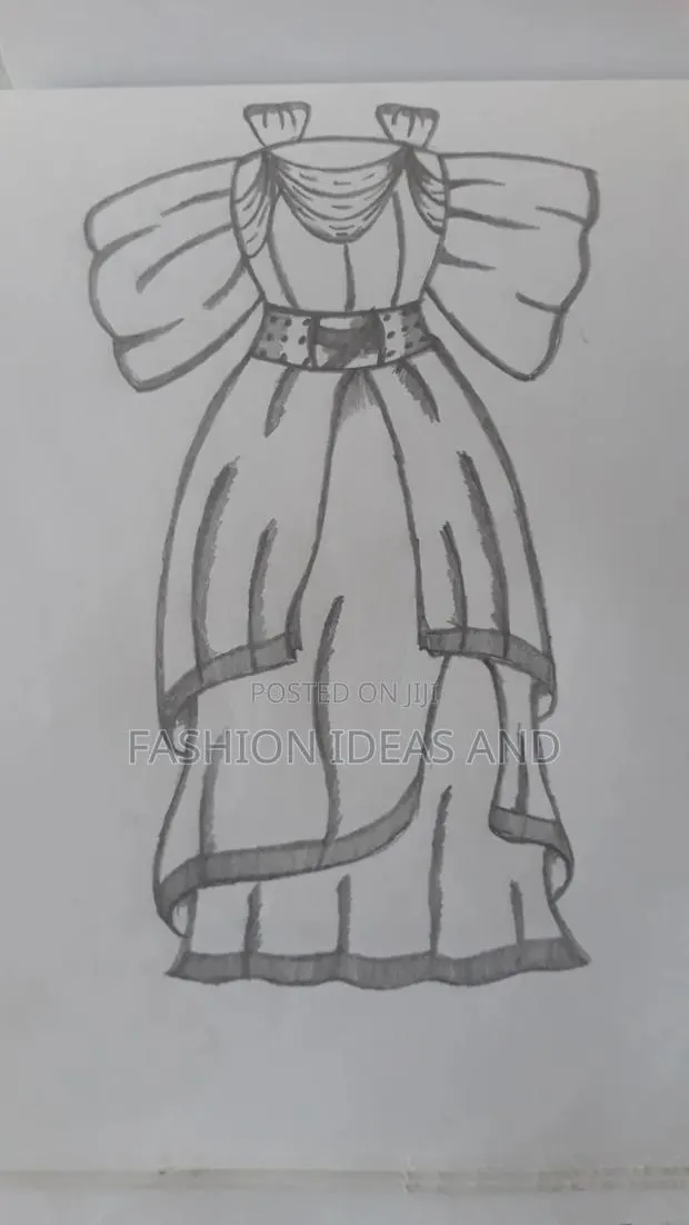 Fashion Ideas And Illustration, Dramatic Outfit With Flair Like Petals · Photo 1