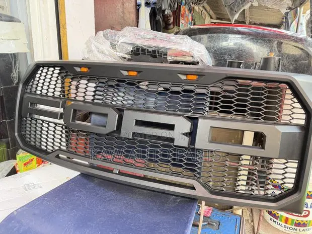 2012,2013,2014,2015 Grille for Ford F150 · Photo 1