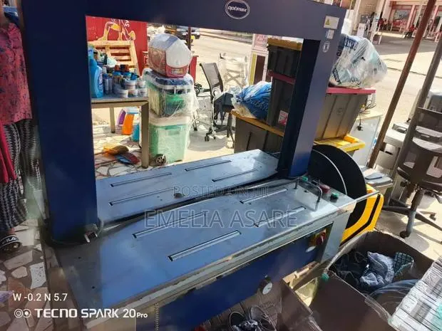 Optimax Commercial Strapping Machine · Photo 2