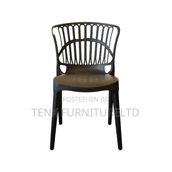 Chair (Rub Robust Construction) Plastic · Photo 1