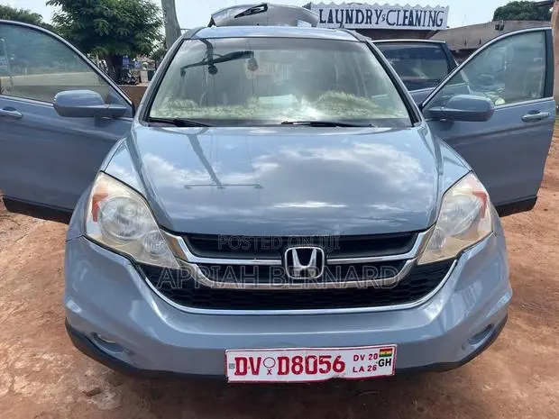 Honda CR-V SE 4dr SUV AWD (2.4L 4cyl 5A) 2011 Gray · Photo 1