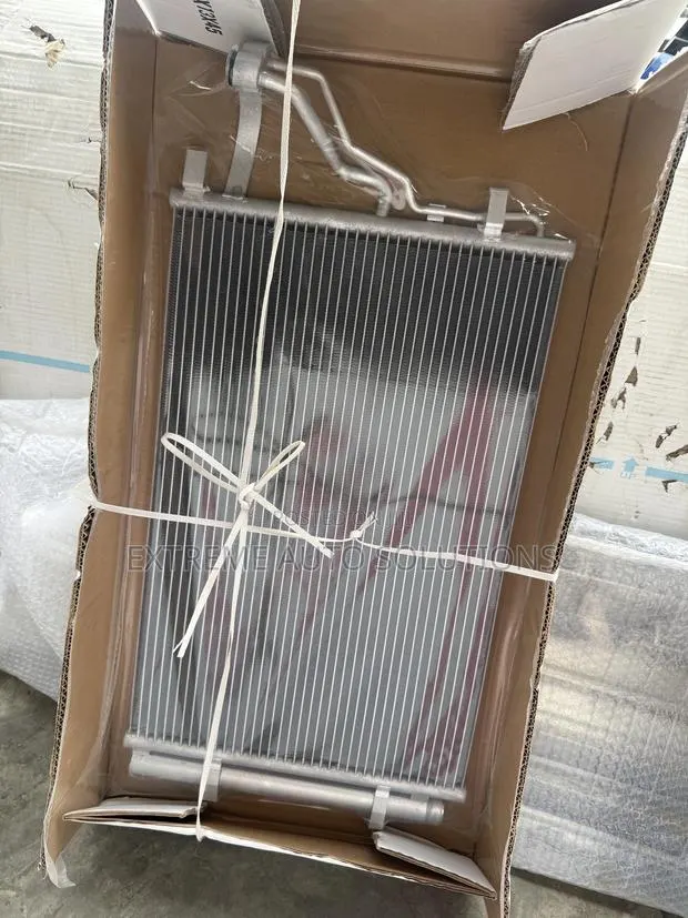 Hyundai Elantra 2018 Sports Condenser · Photo 1