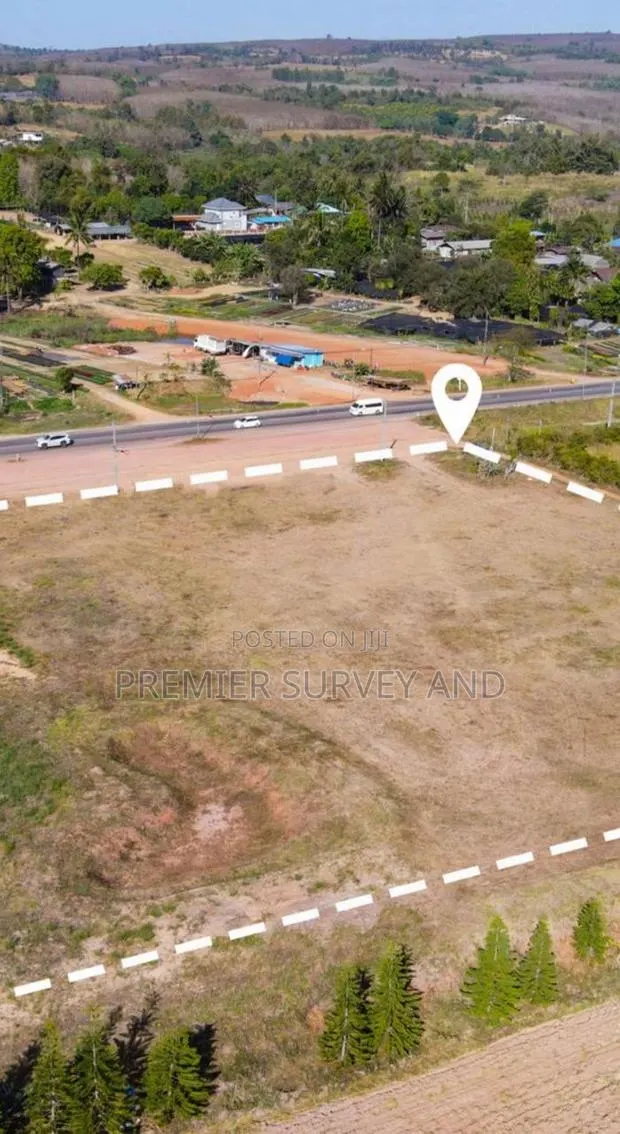 Register Your Land · Photo 2