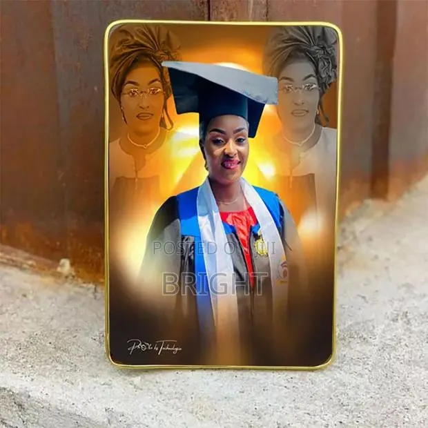Picture Frame · Photo 1