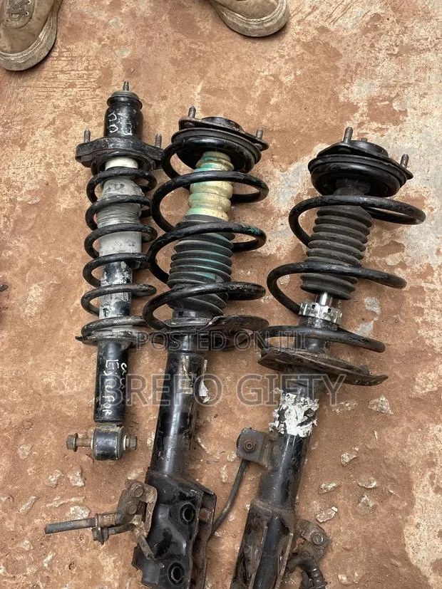 Dodge Caliber/Jeep Compass /Patriot Shock Absorbers · Photo 1
