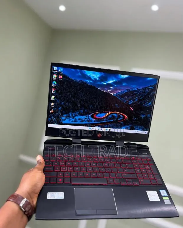 Laptop HP Omen 15 16GB Intel Core i5 SSD 512GB · Photo 1