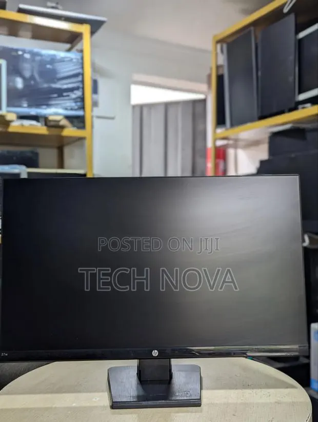 HP 27W Display Monitor LED,FHD, 27 Inches,IPS, 1 HDMI, 1 VGA · Photo 1