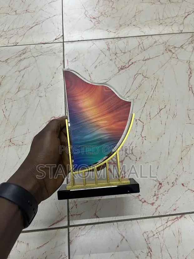 Trophy/ Award Plaque · Photo 1