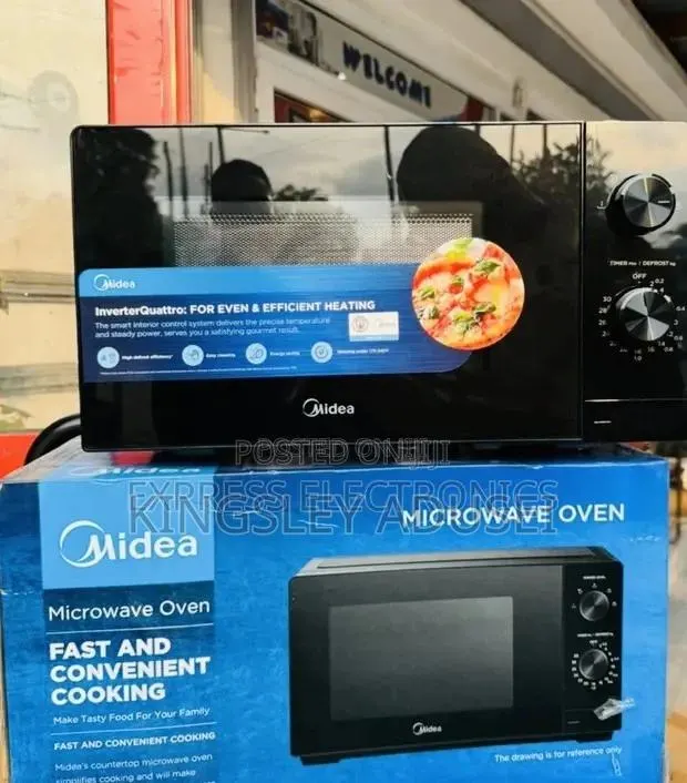 Midea Microwave 20L Black Manual 2 Knobs - 1Month Used - Neat Strong · Photo 1