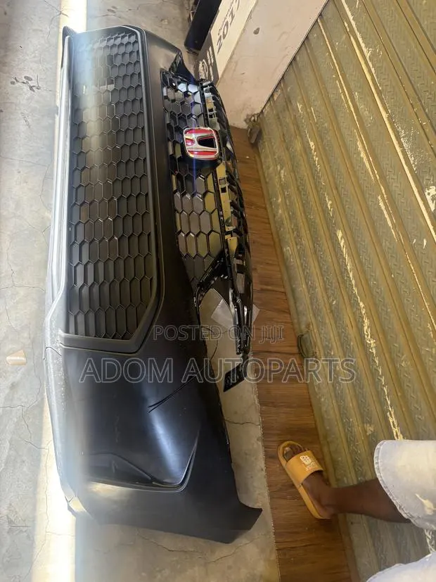 Honda Civic Front Bumper Complete 2024 2025 · Photo 1
