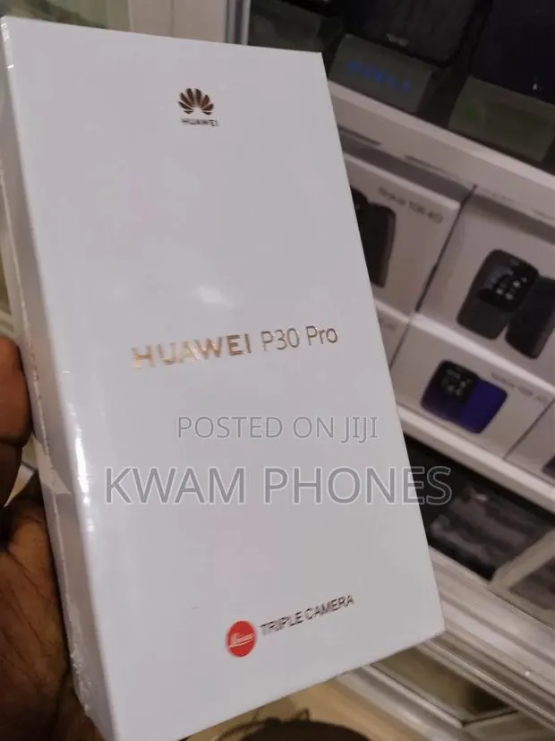 New Huawei P30 Pro 128 GB Blue · Photo 1