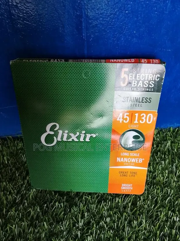 Base Guitar Strings · Photo 1