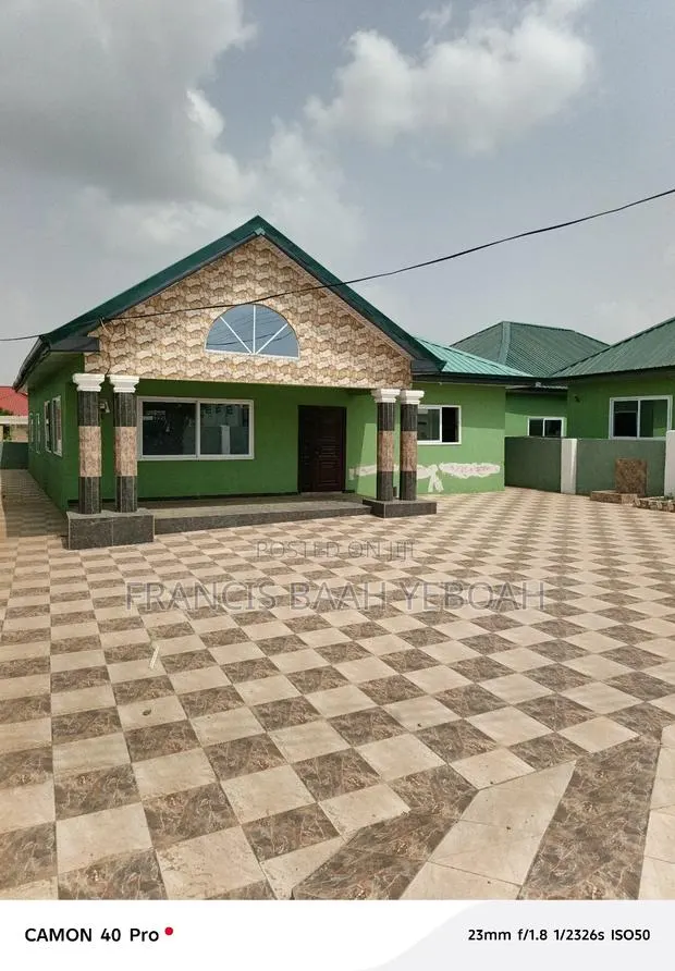 Furnished 3bdrm House in Shining Star Real, Adade for sale · Photo 1