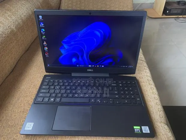 Laptop Dell G5 15 5500 16GB Intel Core i7 SSD 350GB · Photo 1