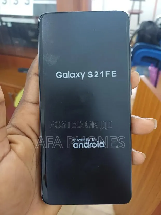 Samsung Galaxy S21 FE 5G 128 GB Blue · Photo 1