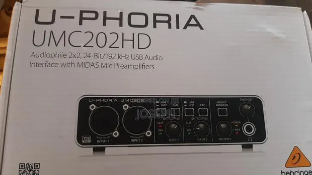 Behringer Audio Interface Umc202hd · Photo 1