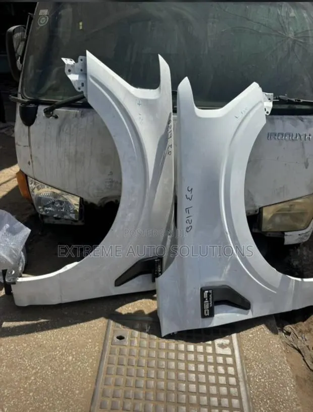 2023 F-150 Fenders · Photo 1