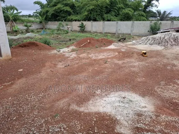 2 Plot of Land for Sale in Sokoban Afrancho · Photo 1