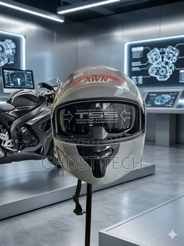 Front Lift Helmets · Photo 1