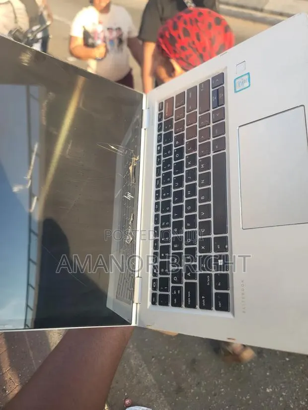 Laptop HP 16GB Intel Core i7 HDD+SSD 1T · Photo 1