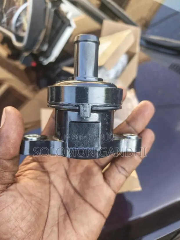 Coolant Bypass Valve Corolla 2020-2025 · Photo 1