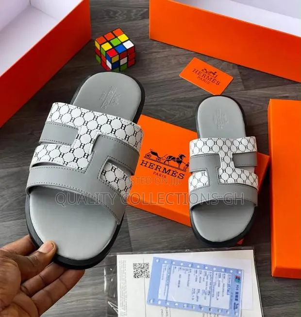Quality Hermes Slippers · Photo 1