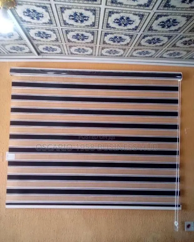 Highend Window Curtain Blinds · Photo 1