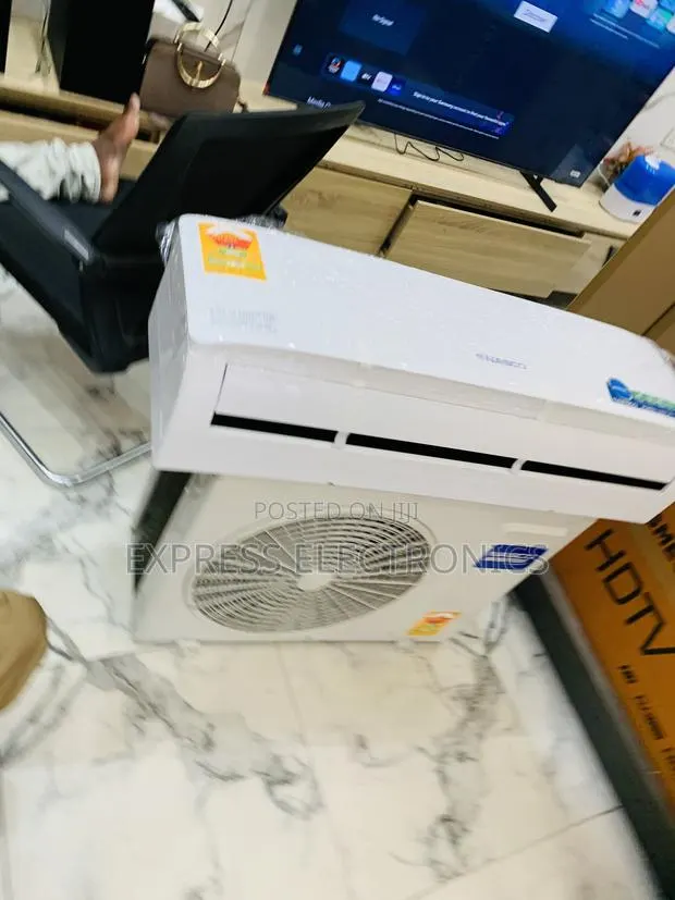 Highly Recommended White Air Conditioner Inverter 1.5hp Air Nasco · Photo 1