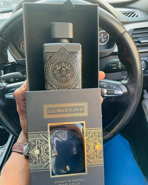 Glorious Oud Pefume Spray · Photo 1