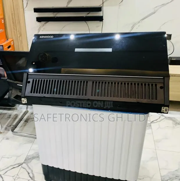 Super Great Kenwood in-Built 60xm Heat Extractor · Photo 1